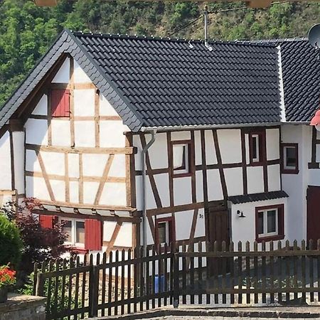 Ferienhaus "Am Backes" Putzfeld Экстерьер фото